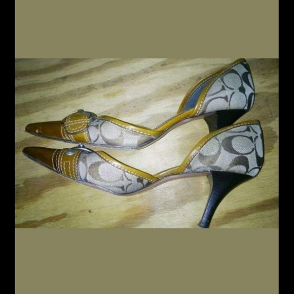 AUTHENTIC CLASSY COACH GENUINE LEATHER POINTY TOE SHOES SIZE 7.5 - Picture 2 of 9